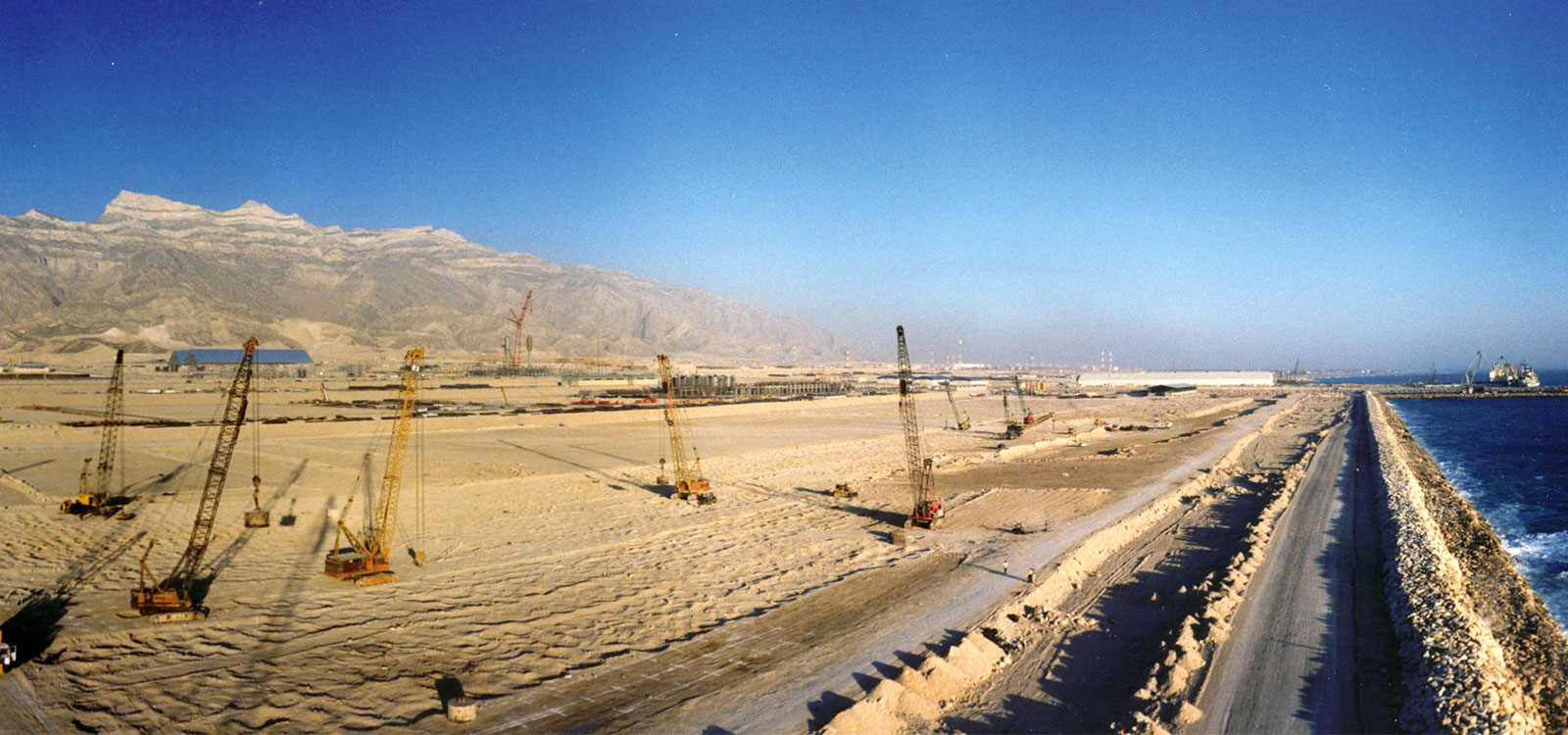 Dynamic Compaction of Assaluyeh Petrochemical Land (Phase 2)